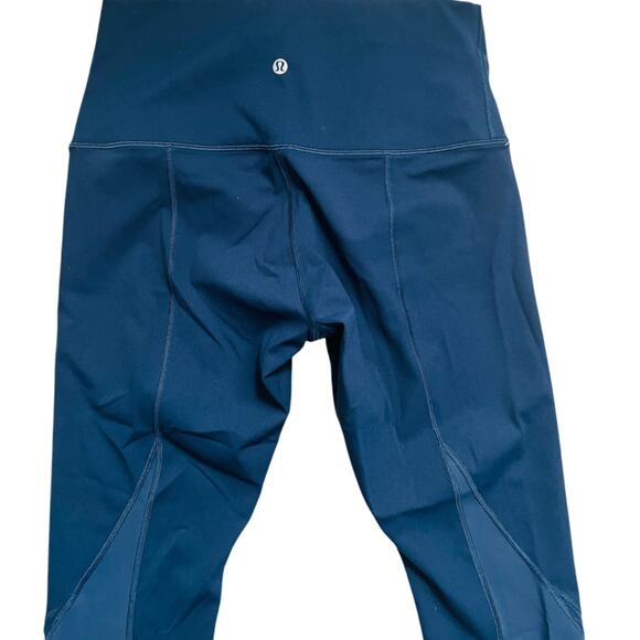 Lululemon Wunder Under Crop High-Rise *Roll Down Scallop Full-On Navy Size 8 - Picture 6 of 7